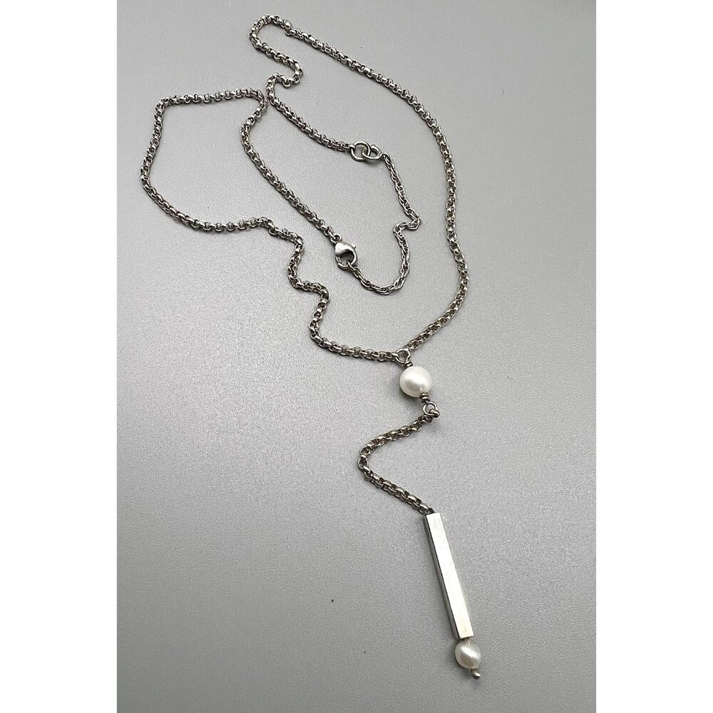 Modern Minimalist Sterling Silver & Cultured Freshwater Pearl Drop Necklace